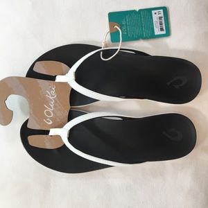 Olukai Flip Flop Sandals -Size 11